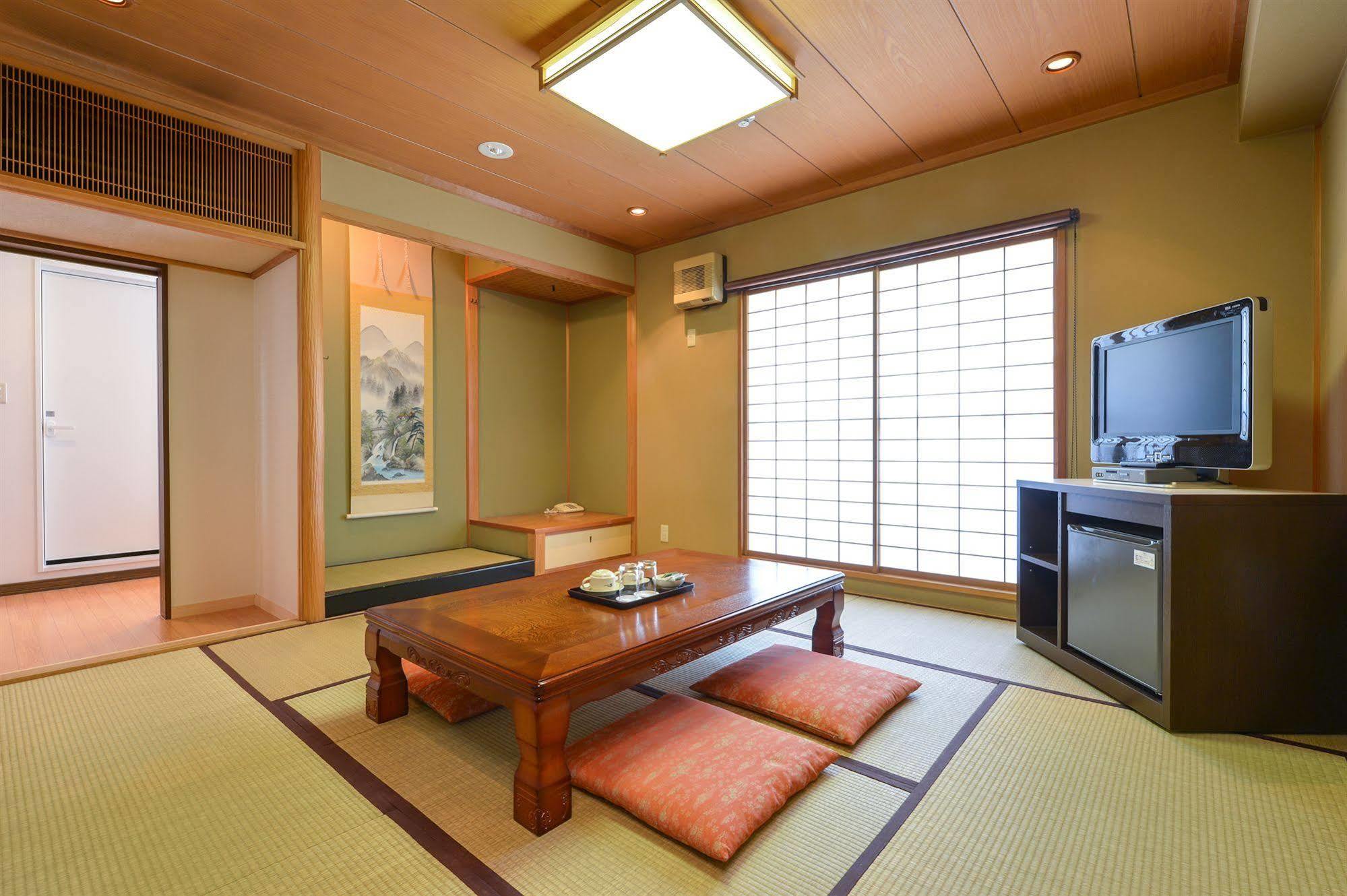 Sapporo Clark Hotel Exterior photo